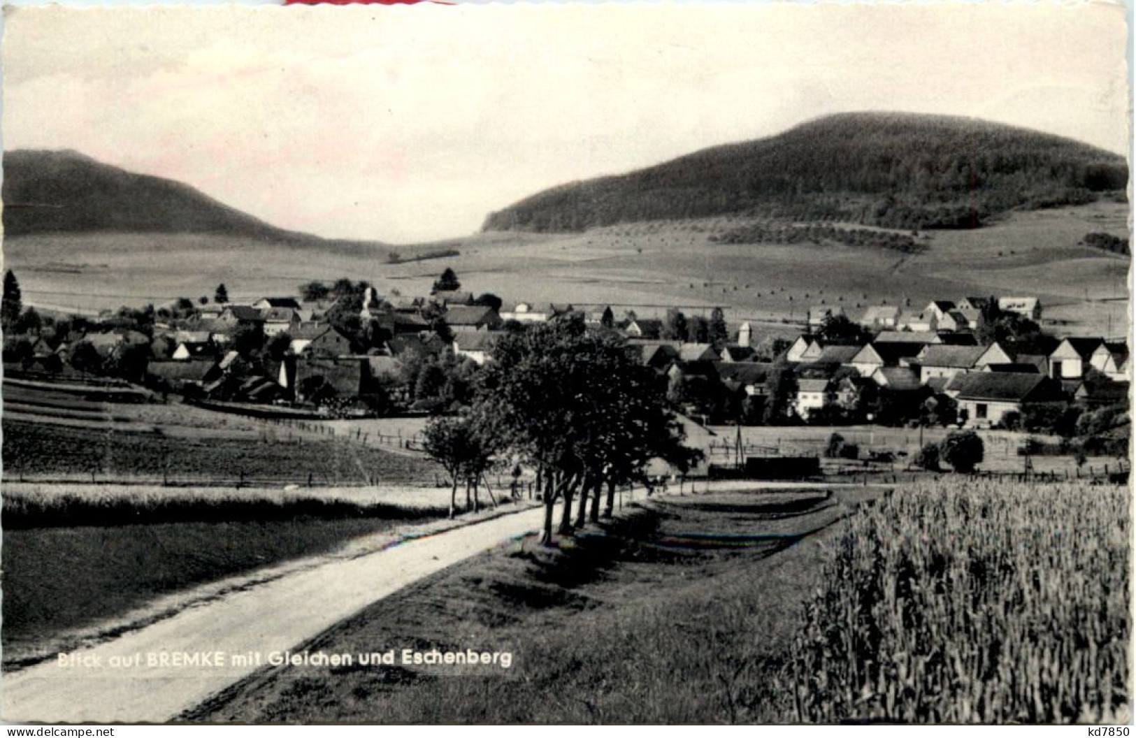 Blick Auf Bremke Mit Gleichen Und Eschenberg - Goettingen