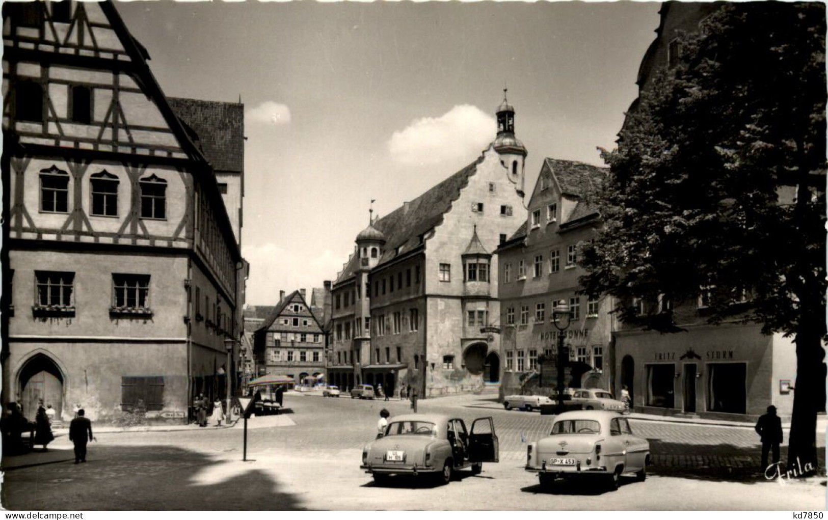 Nördlingen, Am Rathaus - Noerdlingen