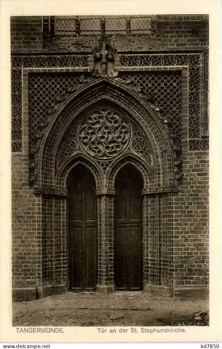 Tangermünde, Tür An Der St. Stephanskirche - Tangermünde