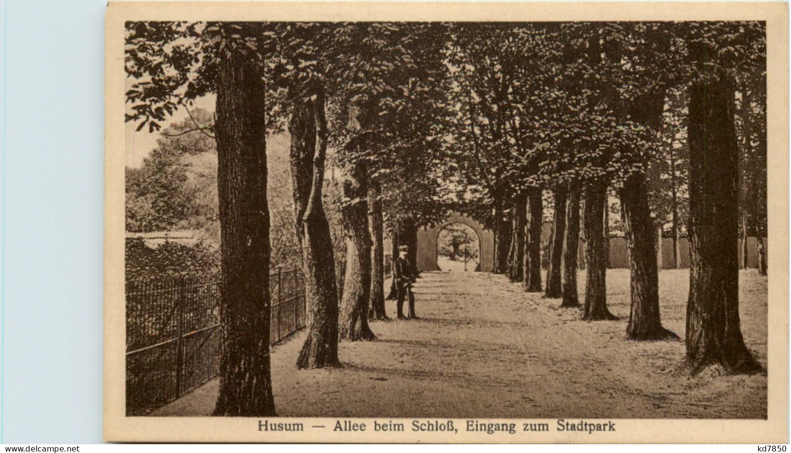 Husum, Allee Beim Schloss, Eingang Zum Stadtpark - Husum