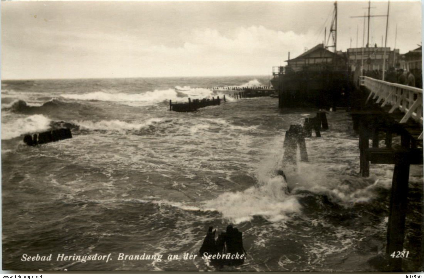 Seebad Heringsdorf, Brandung An Der Seebrücke - Usedom