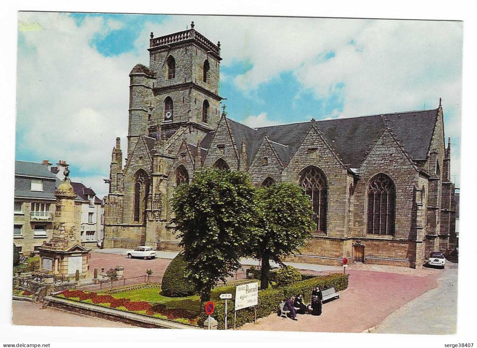 Ploermel - Citroën AMI6 - Religieuses - Eglise St Armel - N° 2/1547 - Gabier # 6-23/22 - Ploërmel