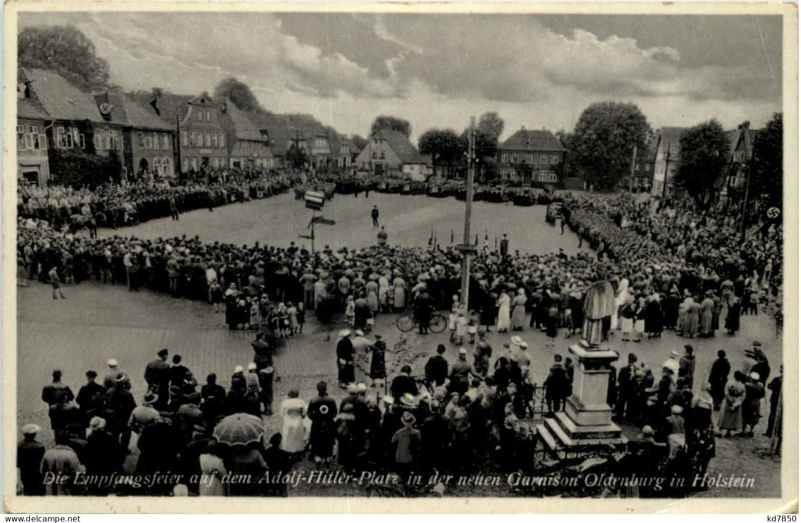 Oldenburg Holstein - Empfangsfeier Auf Dem Adolf Hitler Platz Der Neuen Garnison - Oldenburg