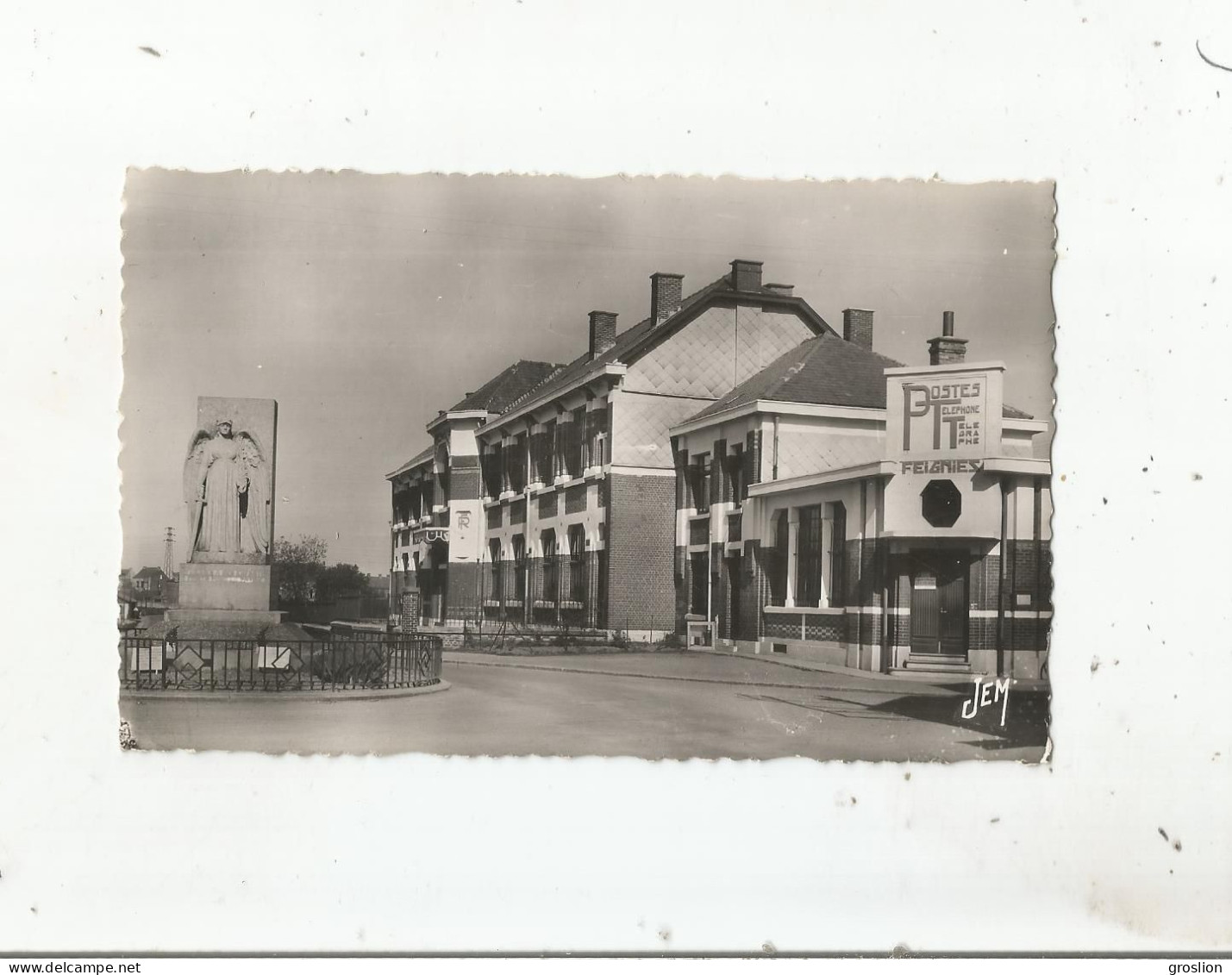 FEIGNIES (NORD) 6 CARTE PHOTO L'ECOLE DE FILLES (ET  MONUMENT AUX MORTS) - Feignies