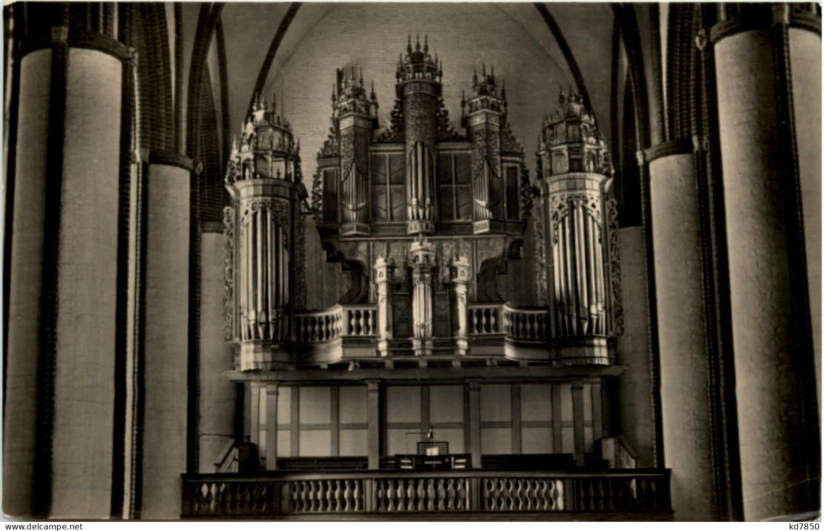 Stendal - Dom St. Nikolaus - Orgel - Stendal