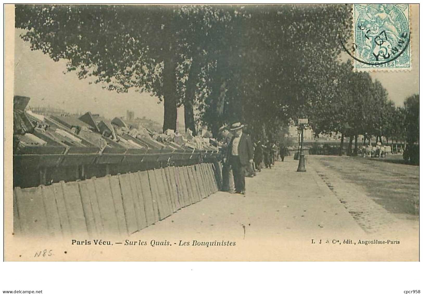 75.PARIS.n°21889.PARIS VECU.SUR LES QUAIS.LES BOUQUINISTES - Petits Métiers à Paris