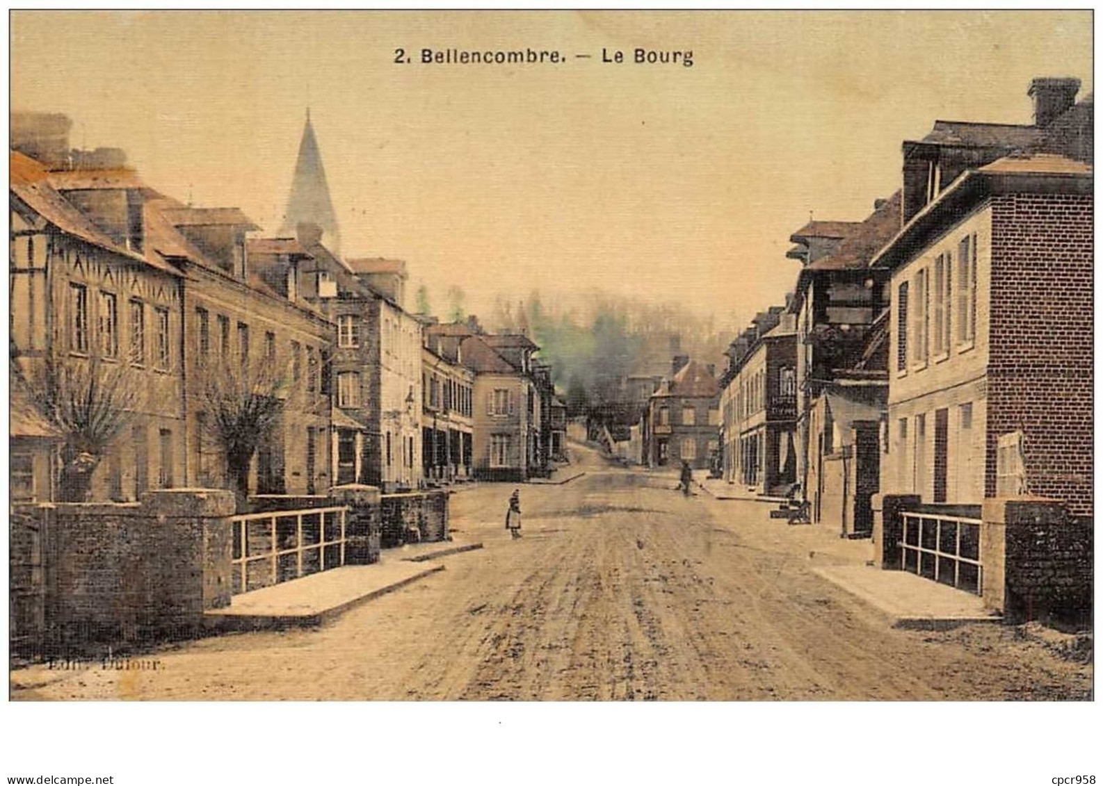 76 . N° 49963 . Bellencombre. Le Bourg . Cp Toilée - Bellencombre