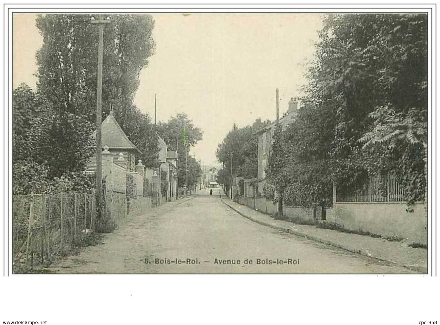 77.BOIS LE ROI.AVENUE DE BOIS LE ROI - Bois Le Roi