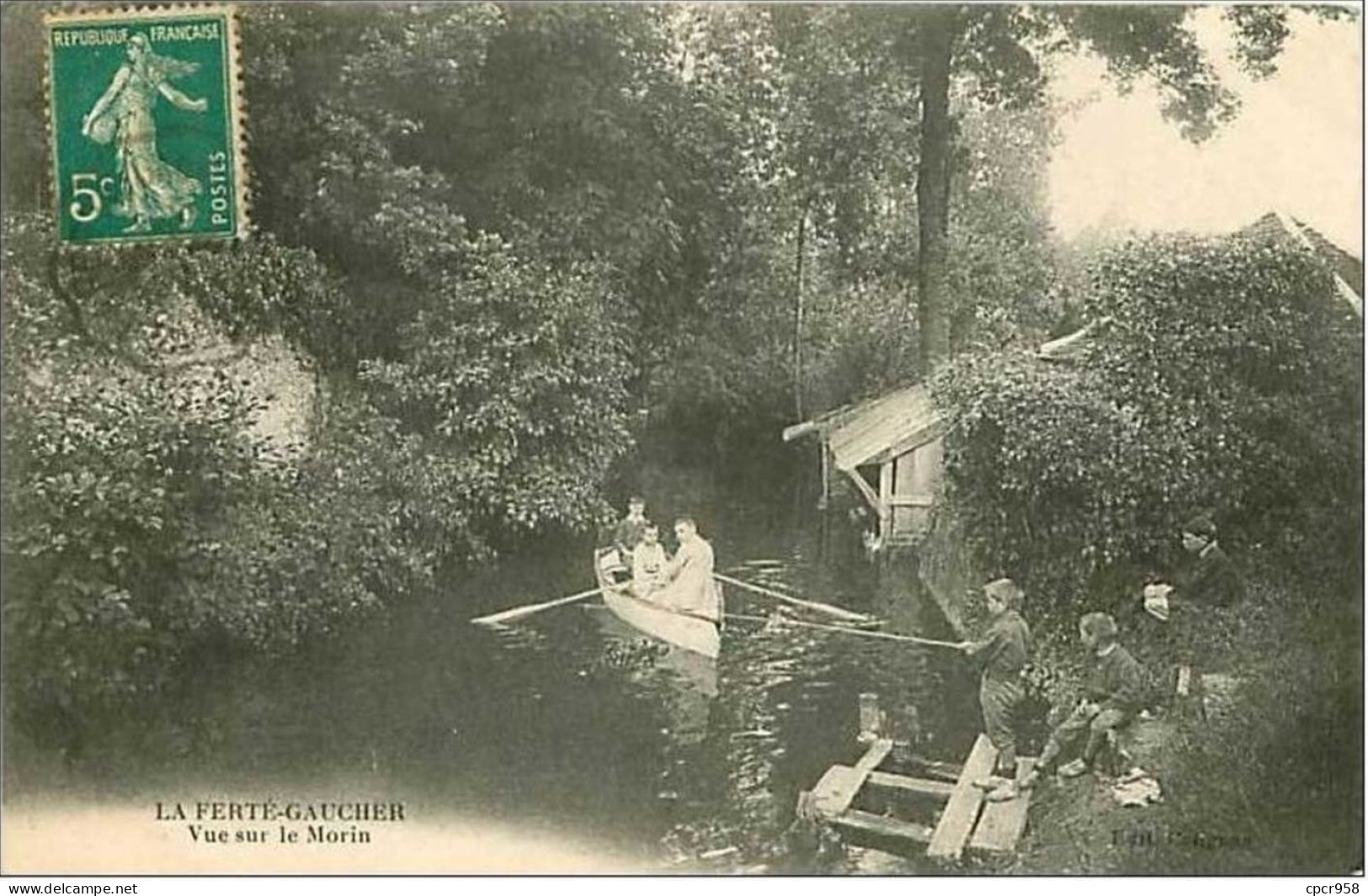 77.LA FERTE GAUCHER.VUE SUR LE MORIN.PECHEURS.DECHIRURE - La Ferte Gaucher