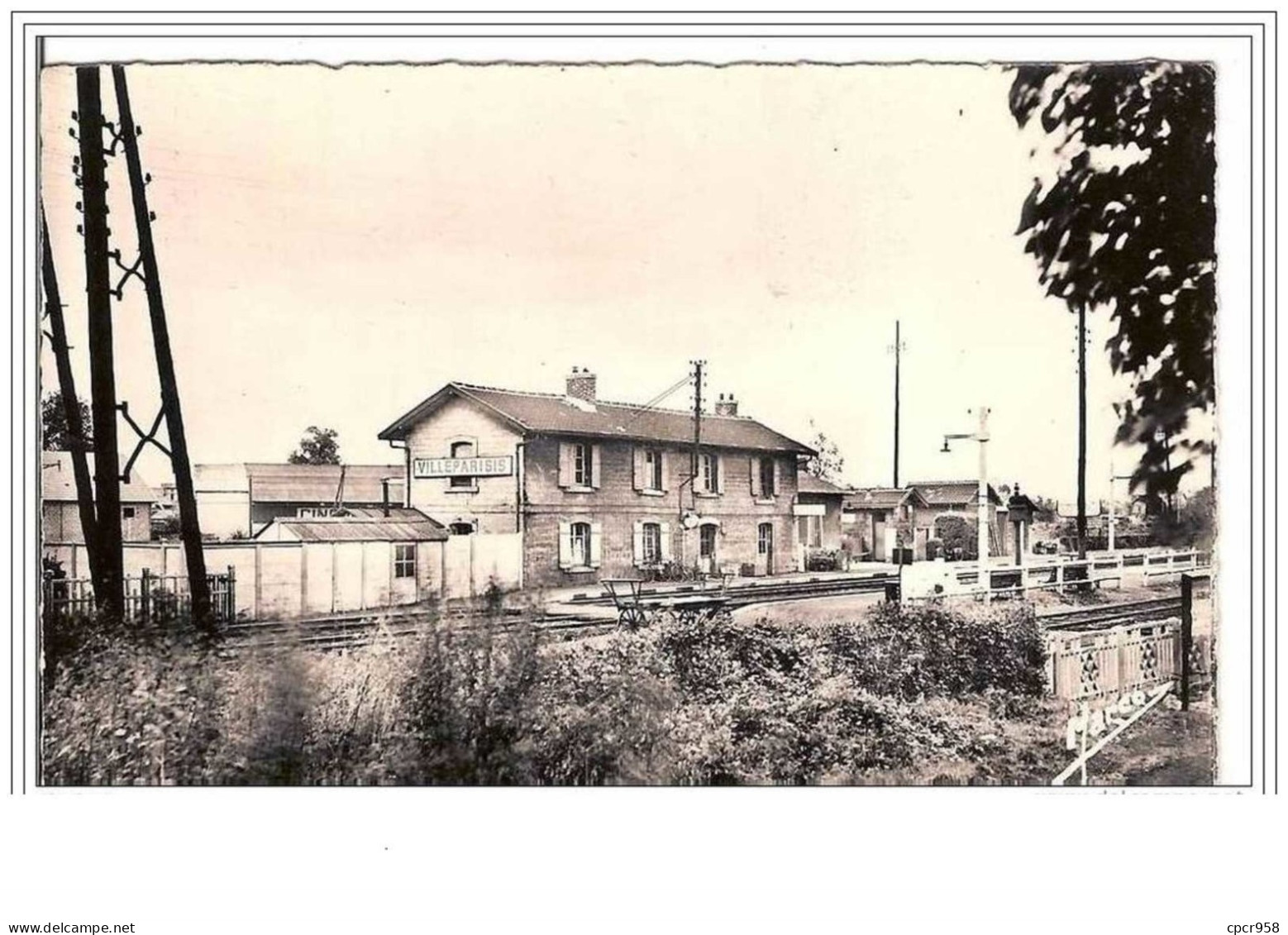 77.VILLEPARISIS.LA GARE.CPSM. - Villeparisis