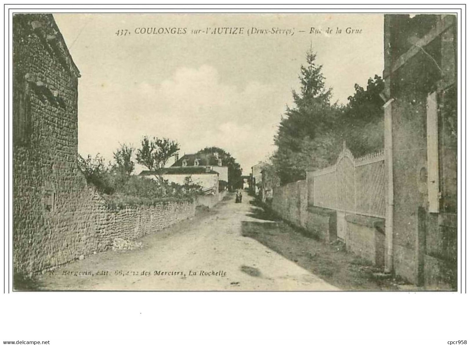 79.COULONGES SUR L&amp;acute AUTIZE.RUE DE LA GRUE - Coulonges-sur-l'Autize