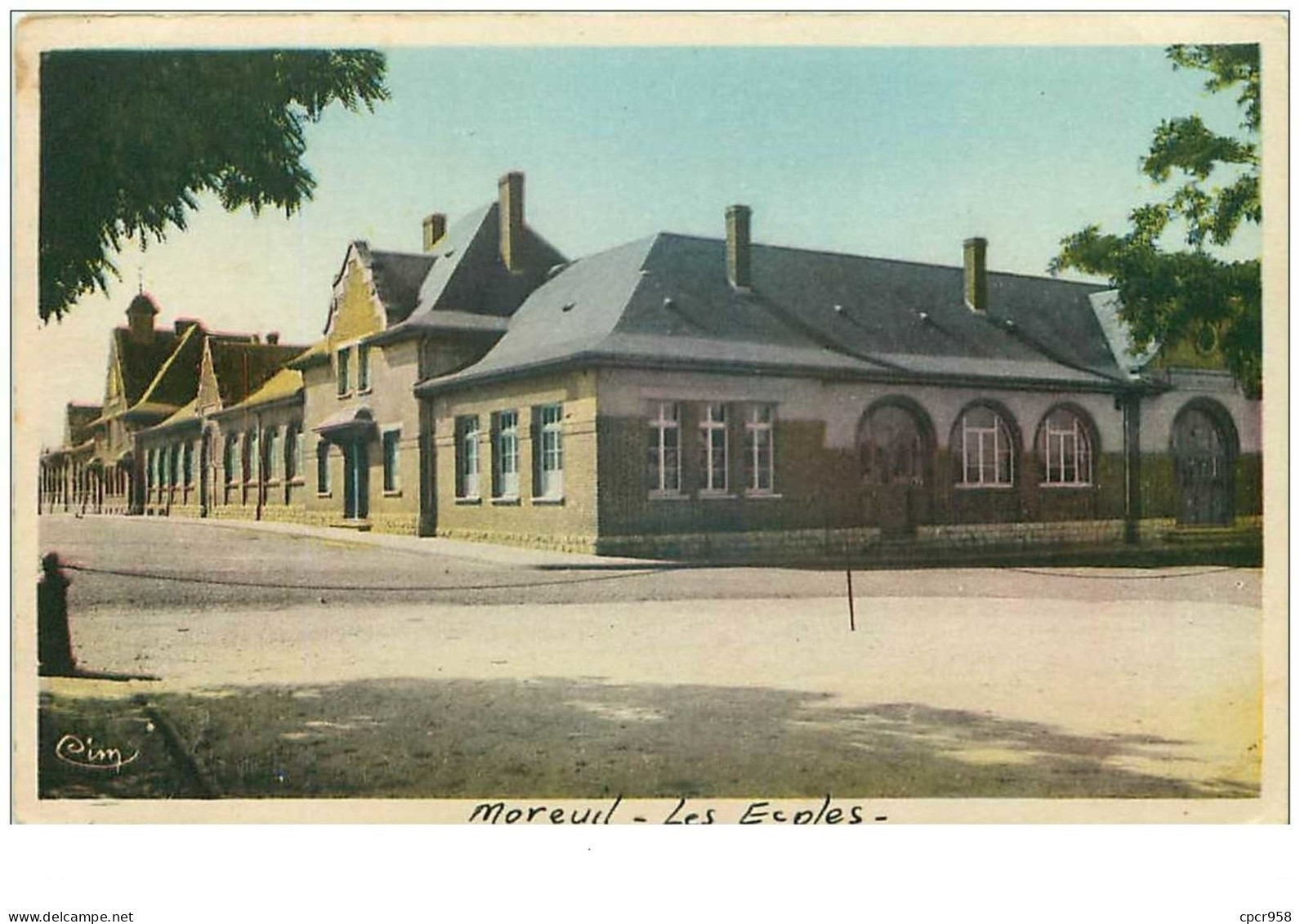 80.MOREUIL.n°17648.LES ECOLES - Moreuil