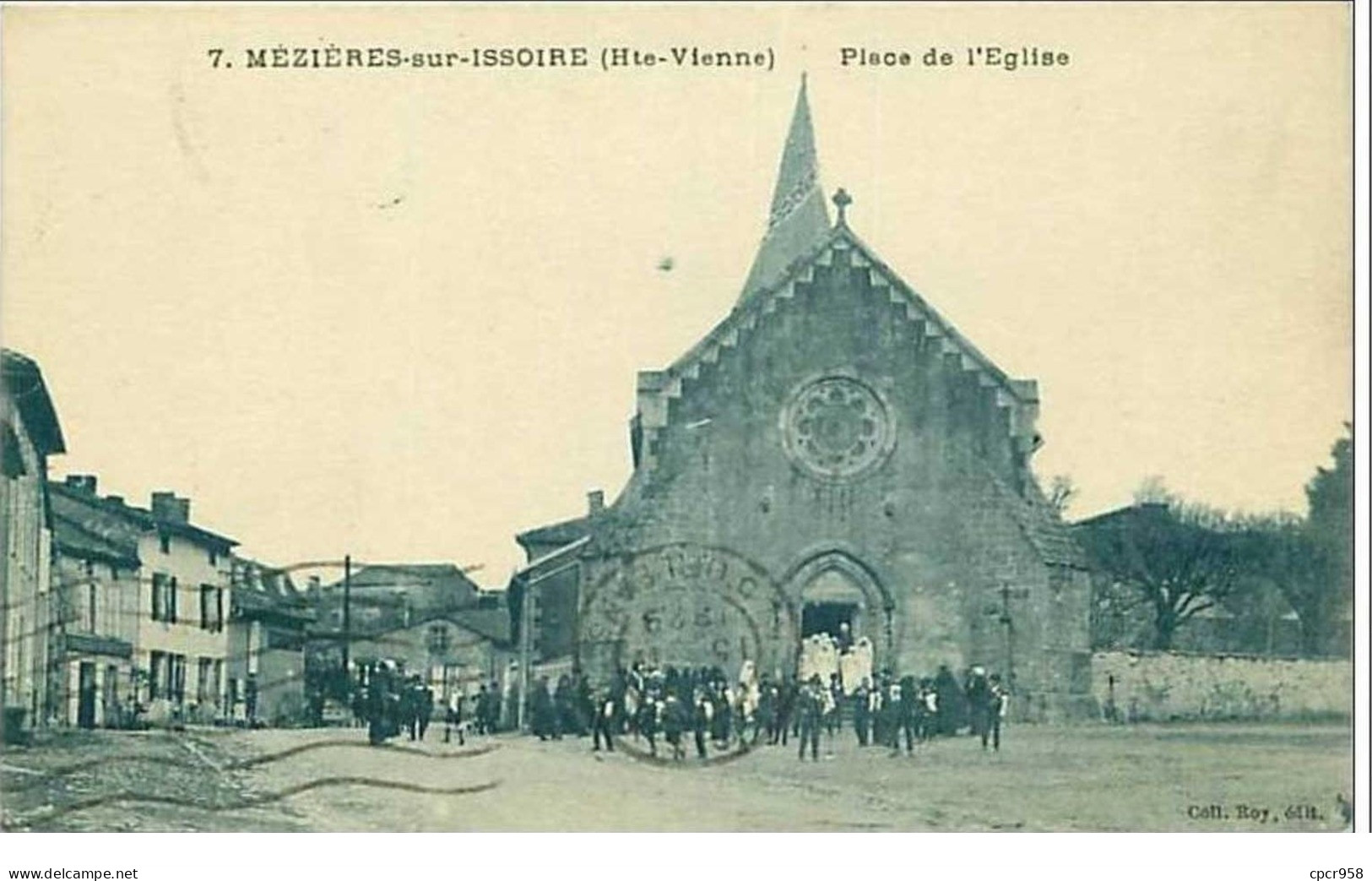 87.MEZIERES SUR ISSOIRE.PLACE DE L'EGLISE - Meziere Sur Issoire