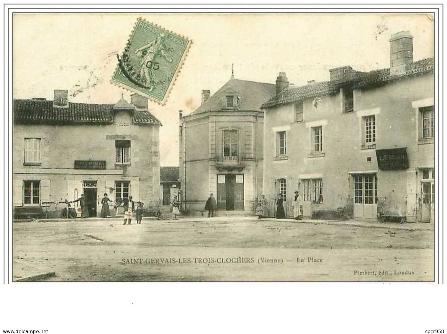 86.SAINT GERVAIS LES TROIS CLOCHERS.LA PLACE.BOURRELIER....SELLI ER - Saint Gervais Les Trois Clochers