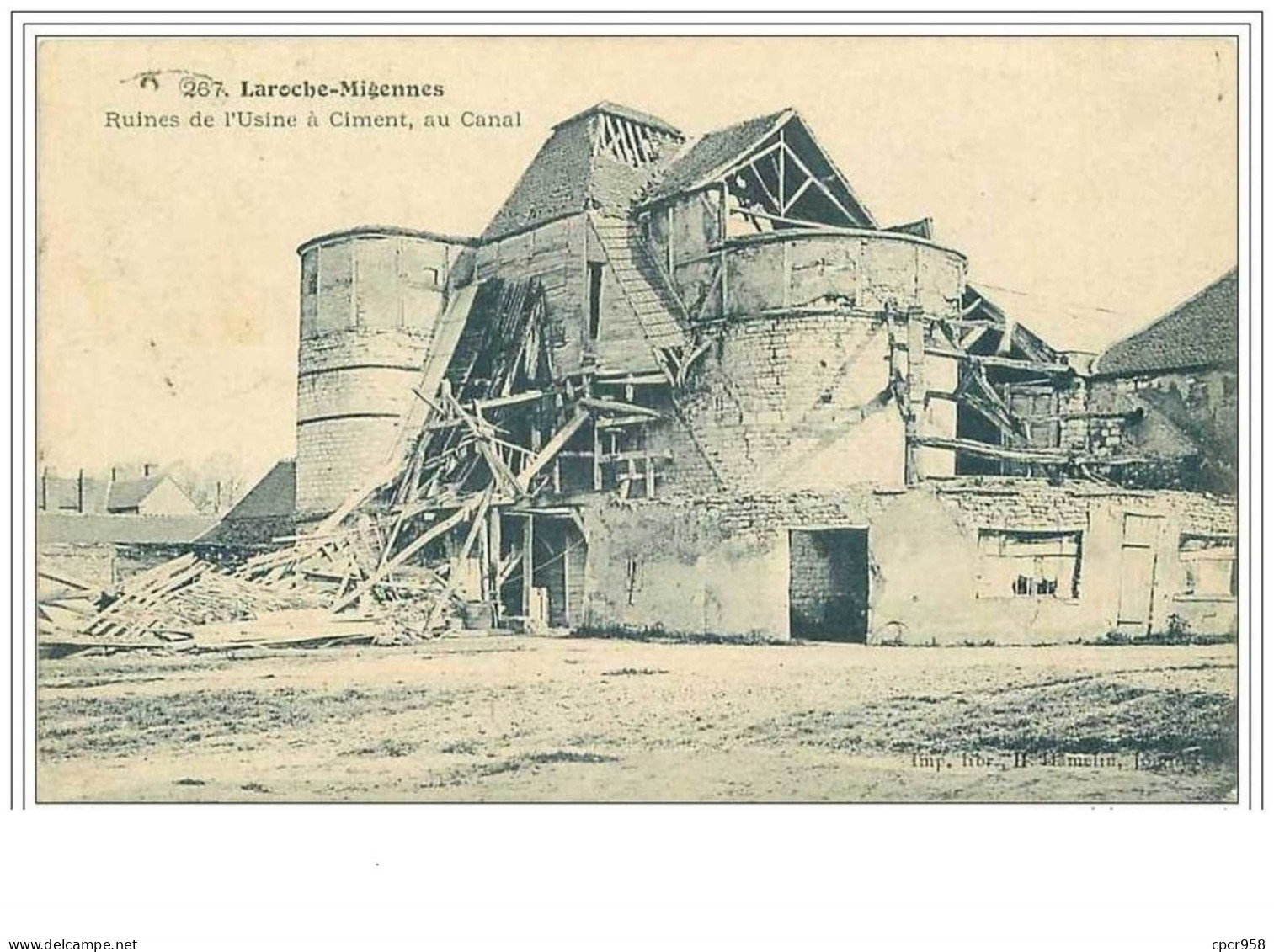 89.LAROCHE-MIGENNES.RUINE S DE L'USINE A CIMENT, AU CANAL - Migennes