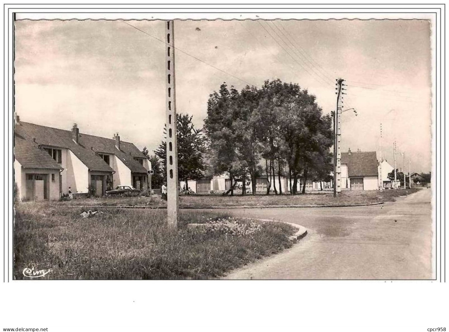 91.BRETIGNY-SUR-ORGE.CITE     ROZANOFF.CPSM. - Bretigny Sur Orge