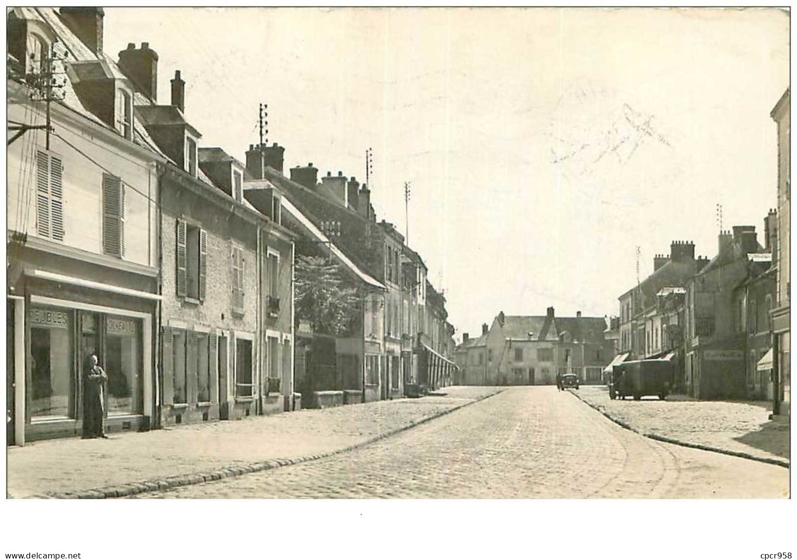 91.ANGERVILLE.n°25178.RUE NATIONALE.VOIR ETAT - Angerville