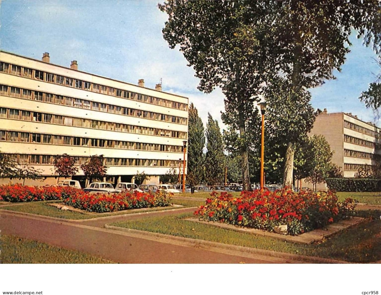 92 .  N° 200845  .  FONTENAY AUX ROSES  .  RESIDENCE DU MOULIN VERT .  CPSM . 14,5 X 10,5 - Fontenay Aux Roses