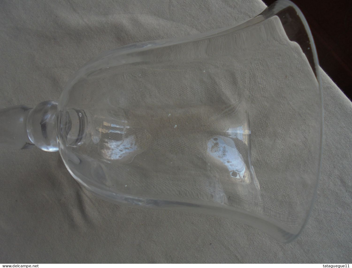 Ancien - Grand verre photophore sur pied en verre