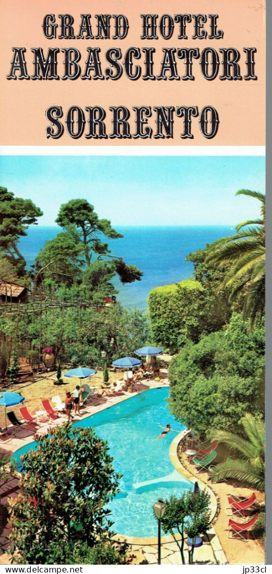 Ancien Dépliant Touristique Sur Le Grand Hôtel Ambasciatori, Sorrente (Sorrento) Italie, 1974 - Cuadernillos Turísticos