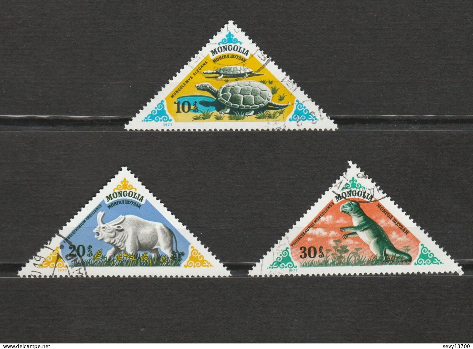 Mongolie - Lot 6 Timbres - Les Animaux Préhistoriques Année 1967 YT 405 ,406 Et 407 - Année 1977 YT 901, 902 Et 903 - Mongolia