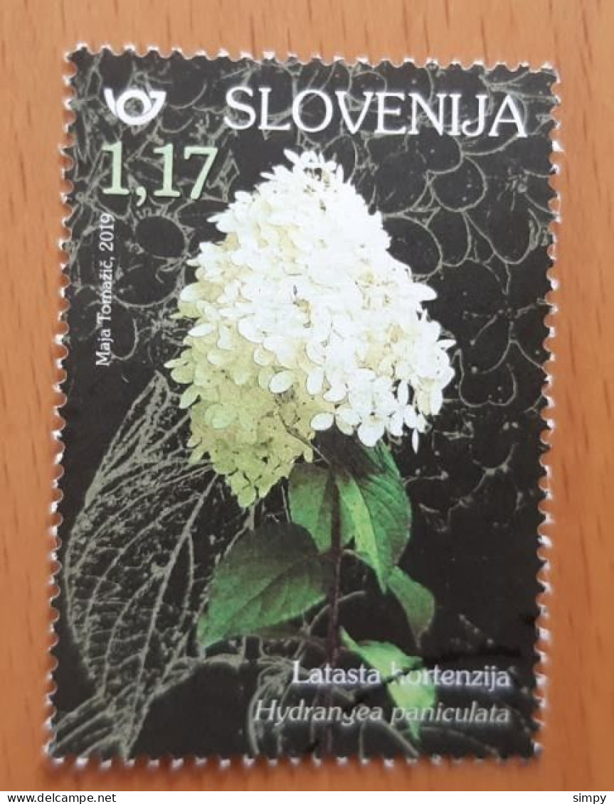 SLOVENIA 2019 Flowers  Used Stamp - Eslovenia