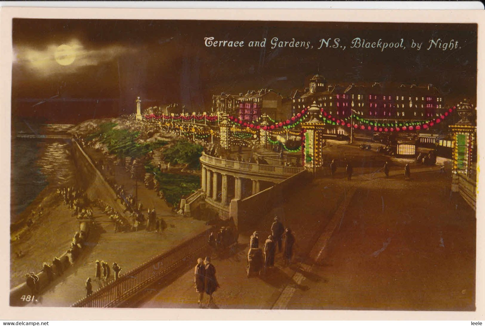 D49. Vintage RP Postcard. Terrace And Gardens, Blackpool - Blackpool