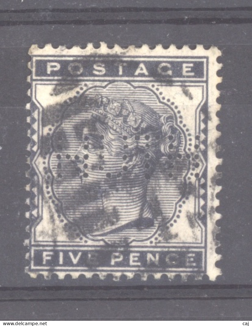 0gb  0702  -  GB  :  Yv  71  (o)   Perfin HUTH - Perforés