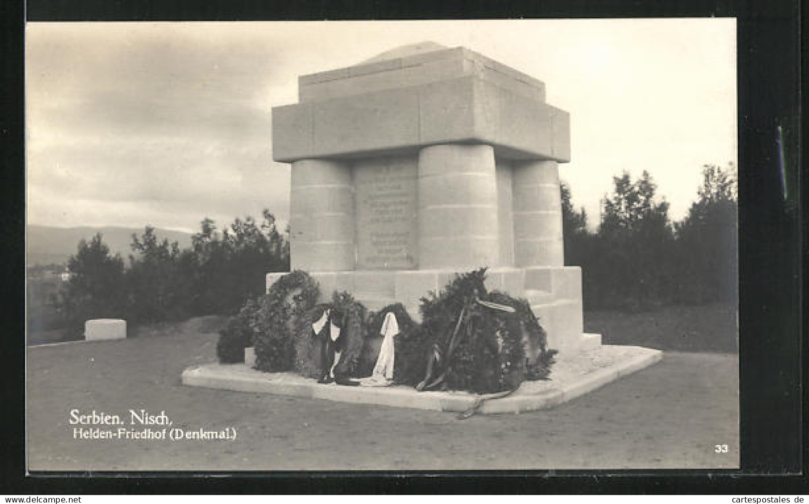 AK Nisch, Denkmal Helden-Friedhof  - Serbia