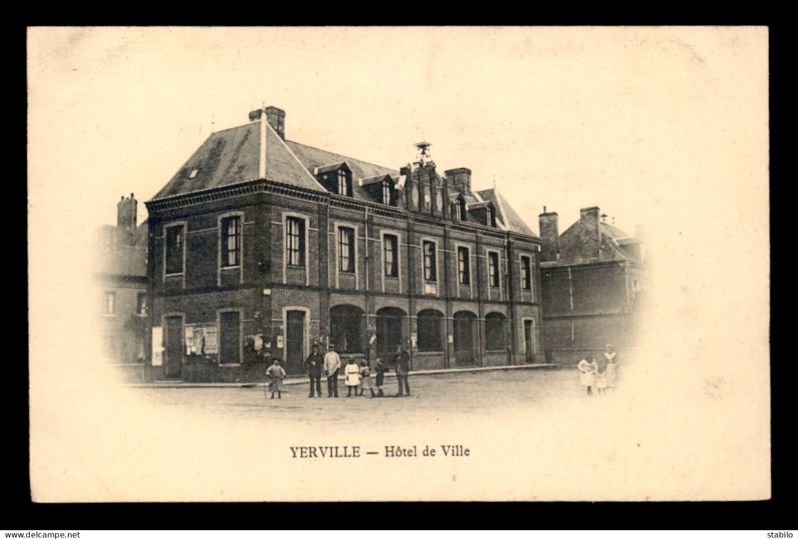 76 - YERVILLE - HOTEL DE VILLE - Yerville