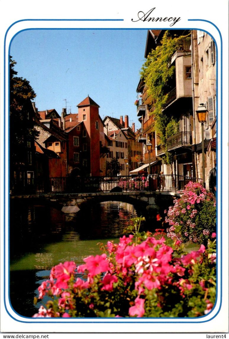 11-4-2024 (1 Z 36) France - Pont à Annecy - Bruggen