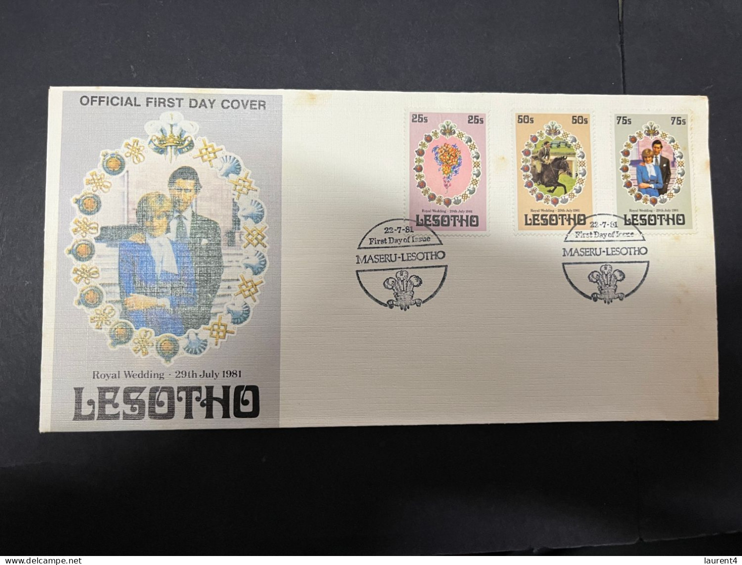 11-4-2024 (1 Z 39) 1 FDC - Lesotho - Prince Charles (now King Charles) & Lady Diana Spencer Royal Wedding - Case Reali