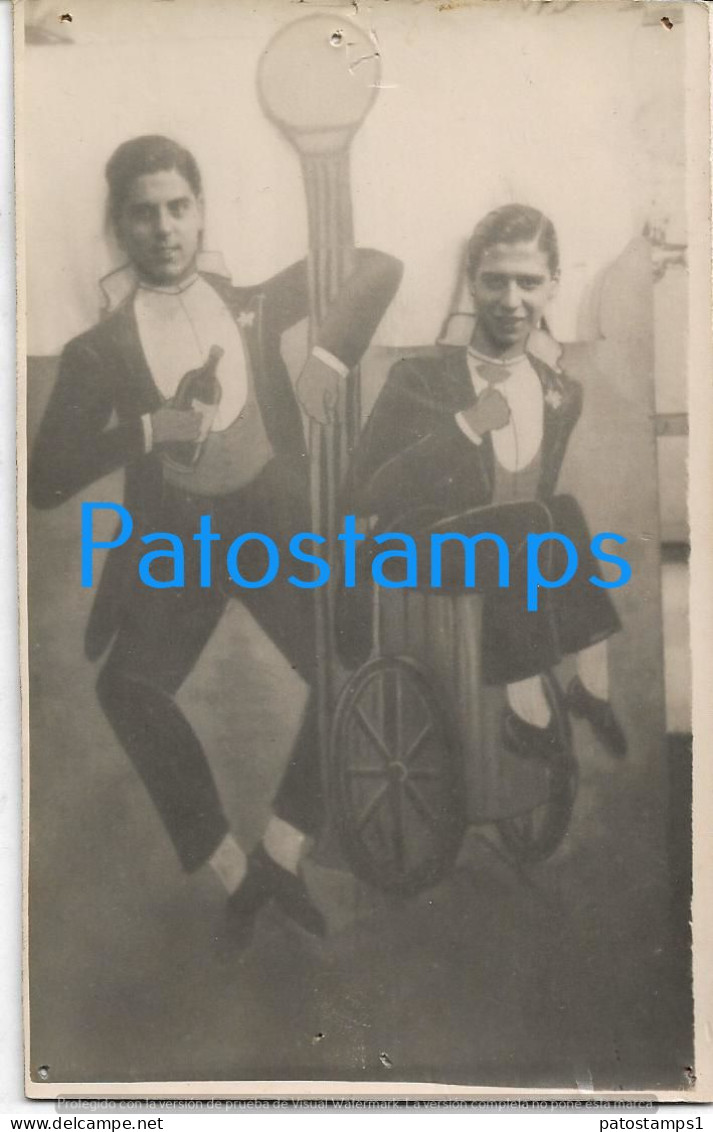 226760 ARGENTINA COSTUMES MAN'S DRINKING TELON CURTAIN PERFORATION PHOTO NO POSTAL POSTCARD - Argentinien