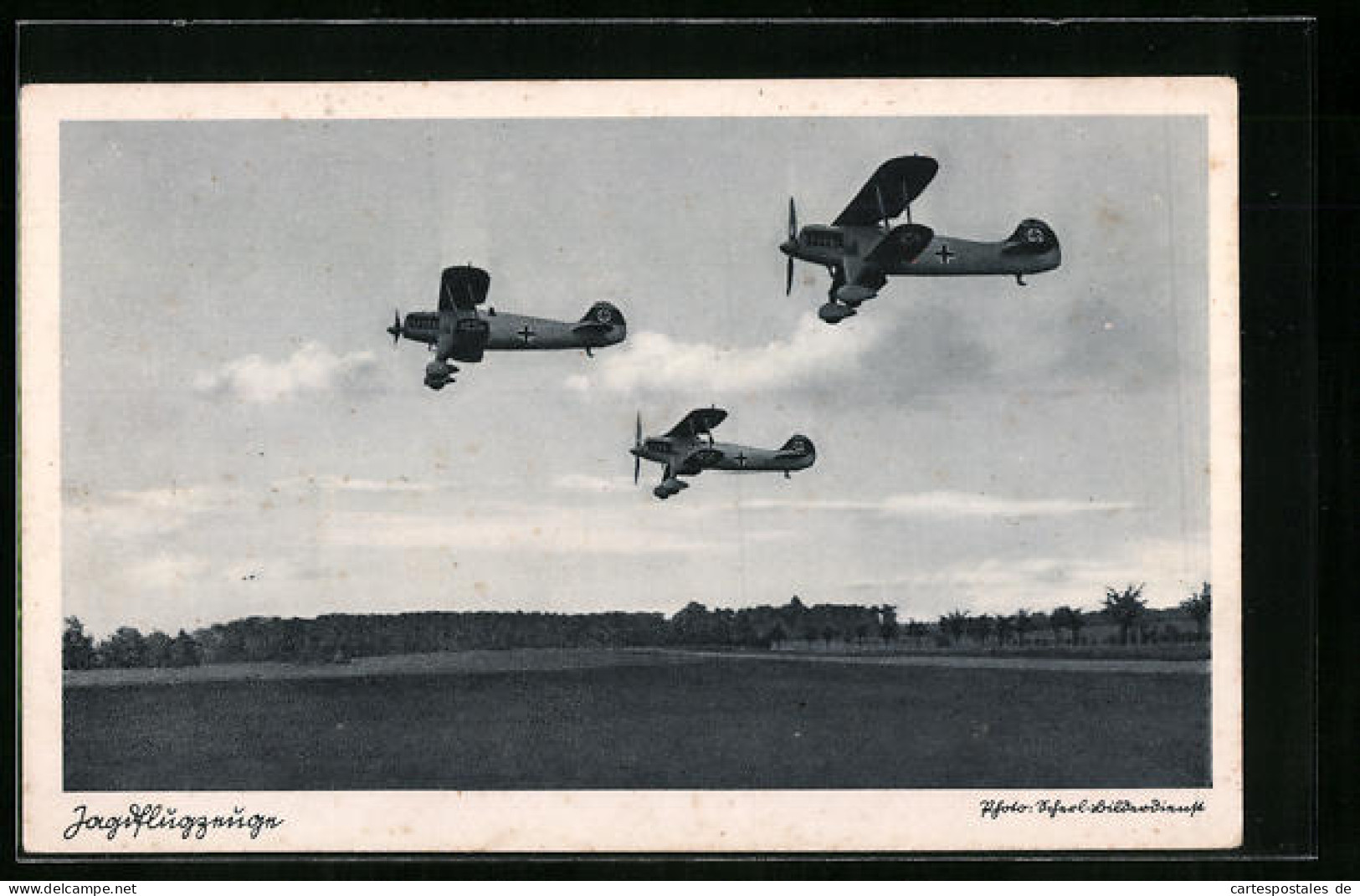 AK Jagdflugzeuge Fliegen In Formation,  Am Heck  - 1939-1945: 2ème Guerre