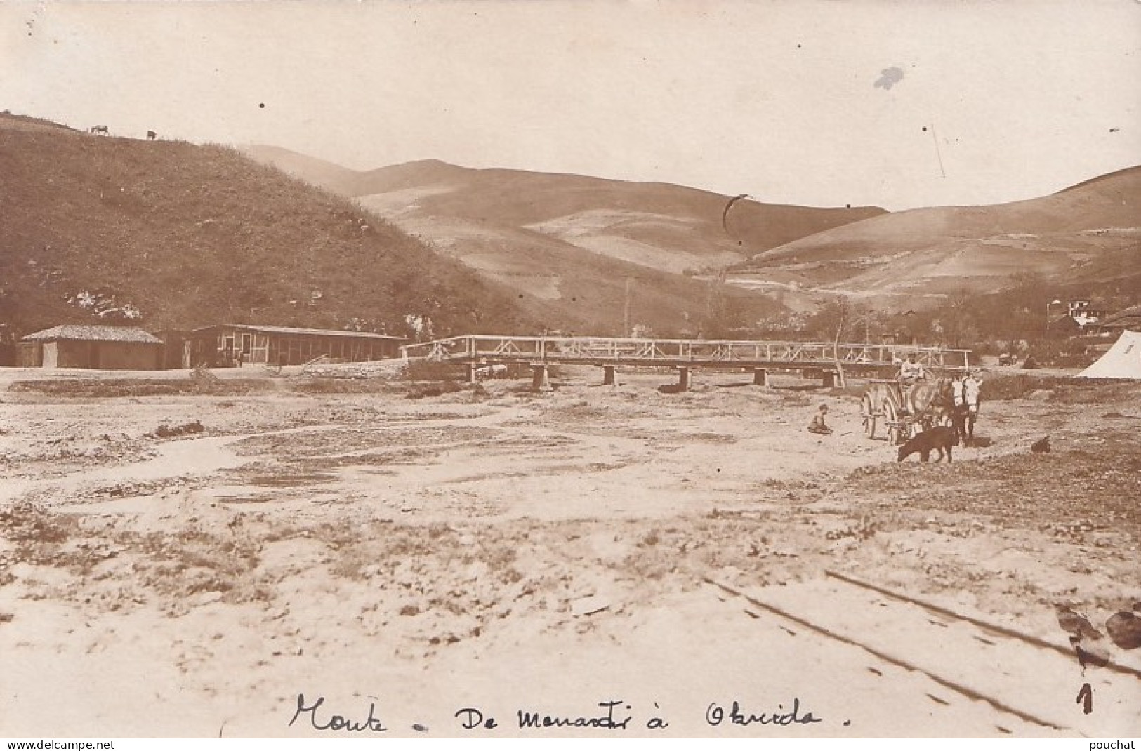 C18- OCKRIDA - ROUTE DE MONASTIR (CARTE PHOTO DE LE 24 OCTOBRE 1918) PONT - ATTELAGE - ALBANIE - 2 SCANS - Albania