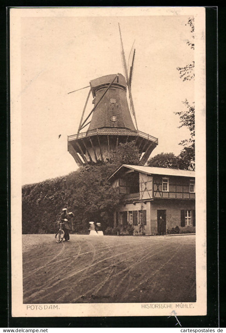AK Potsdam, Historische Windmühle Mit Strassenabzweigung  - Windmills