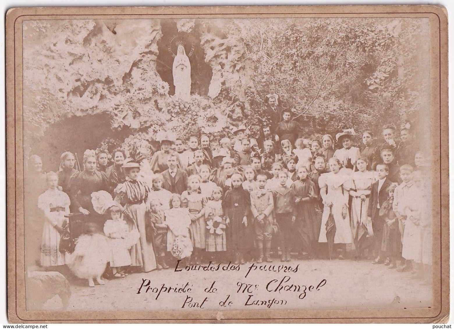 33) PONT DE LANGON - LOURDES DES PAUVRES - PROPRIETE DE MR CHANZEL - GROTTE -VIERGE - ANIMATION - VERS 1880 - Langon
