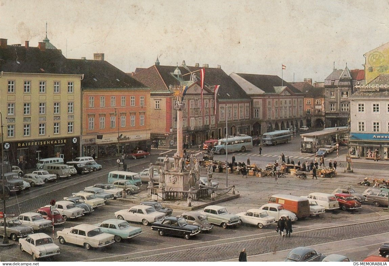 Wiener Neustadt - Hauptplatz , Old Cars , Bus - Wiener Neustadt