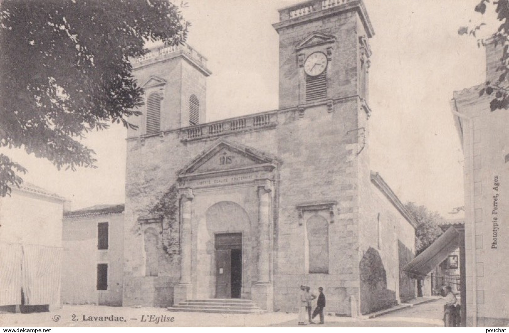 O20-47) LAVARDAC (LOT ET GARONNE) L ' EGLISE - ( ANIMEE - HABITANTS - 2 SCANS ) - Lavardac