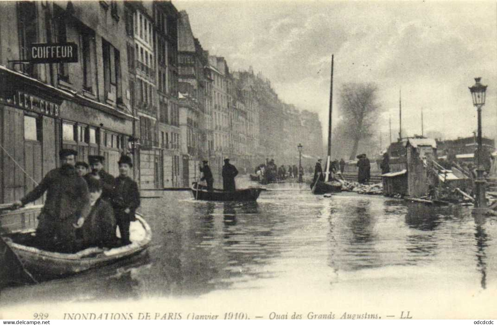 DESTOCKAGE Avant fermeture boutique T BON LOT 100 CPA  INONDATIONS DE PARIS 1910 Touies Animées  (toutes scannées )