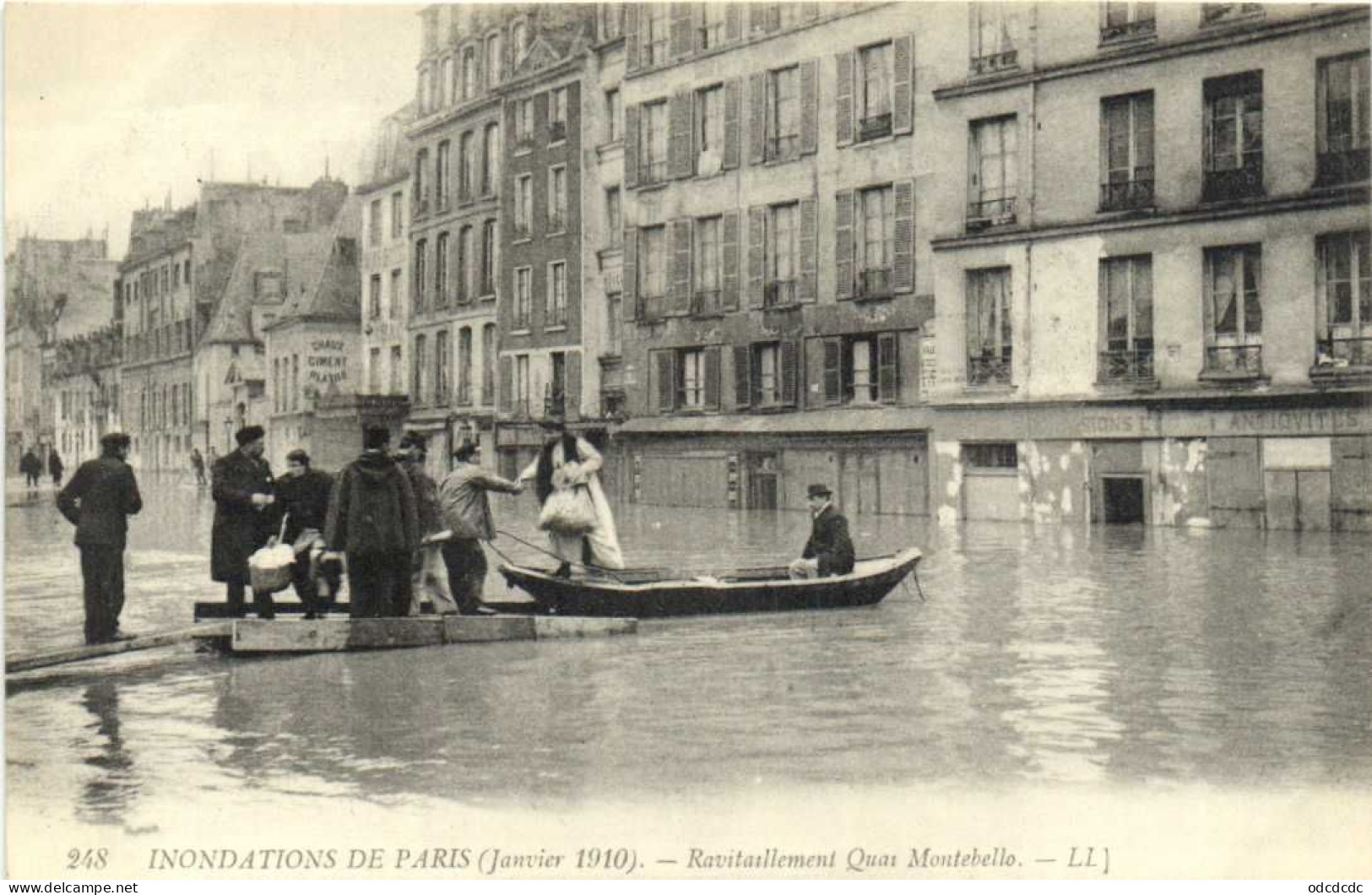 DESTOCKAGE Avant fermeture boutique T BON LOT 100 CPA  INONDATIONS DE PARIS 1910 Touies Animées  (toutes scannées )