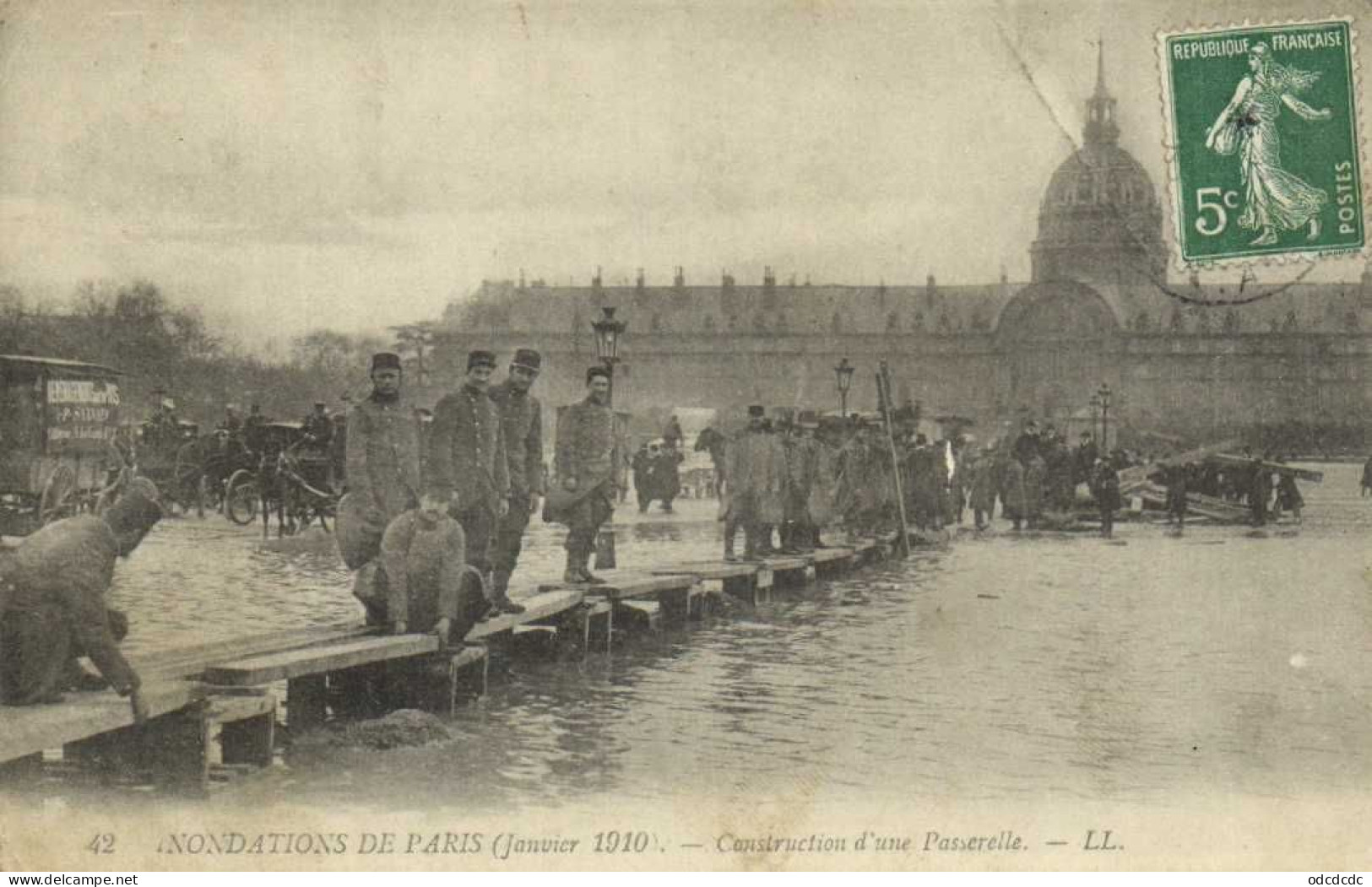 DESTOCKAGE Avant fermeture boutique T BON LOT 100 CPA  INONDATIONS DE PARIS 1910 Touies Animées  (toutes scannées )