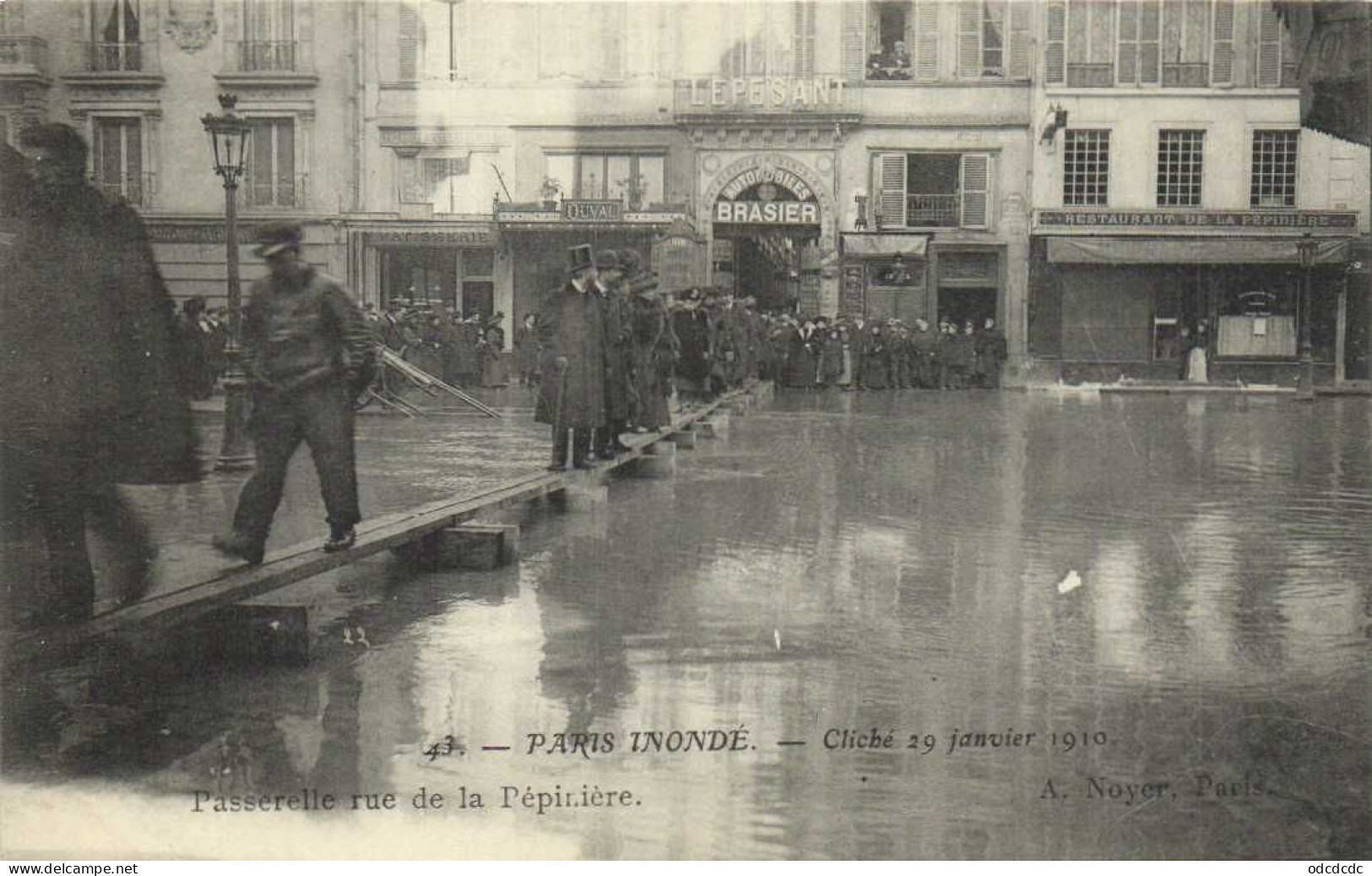 DESTOCKAGE Avant fermeture boutique T BON LOT 100 CPA  INONDATIONS DE PARIS 1910 Touies Animées  (toutes scannées )