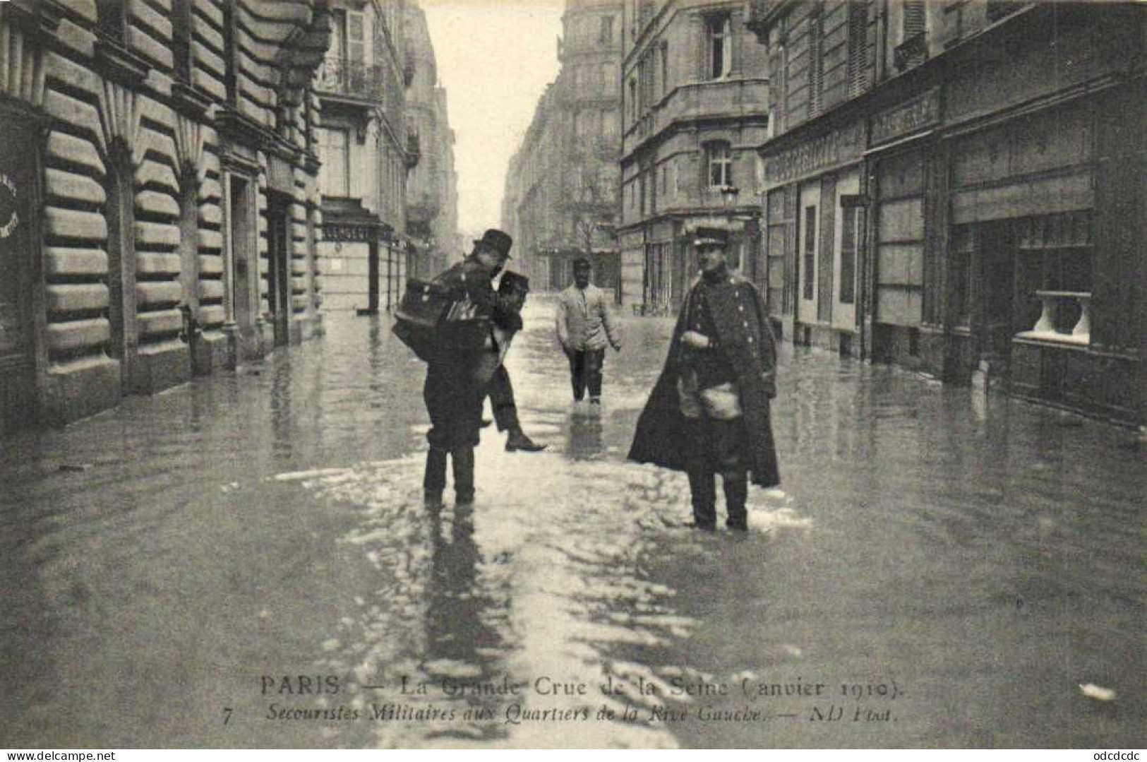 DESTOCKAGE Avant fermeture boutique T BON LOT 100 CPA  INONDATIONS DE PARIS 1910 Touies Animées  (toutes scannées )