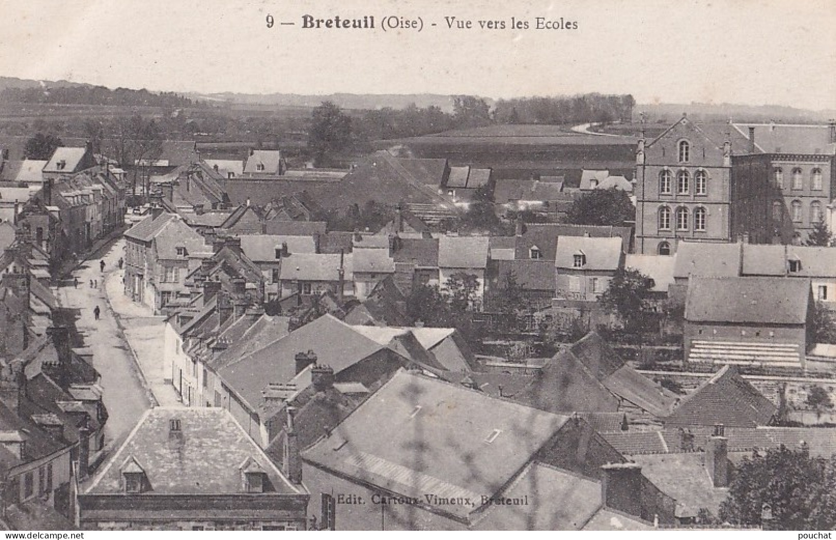 A16-60) BRETEUIL (OISE) VUE VERS LES ECOLES - ( 2 SCANS ) - Breteuil