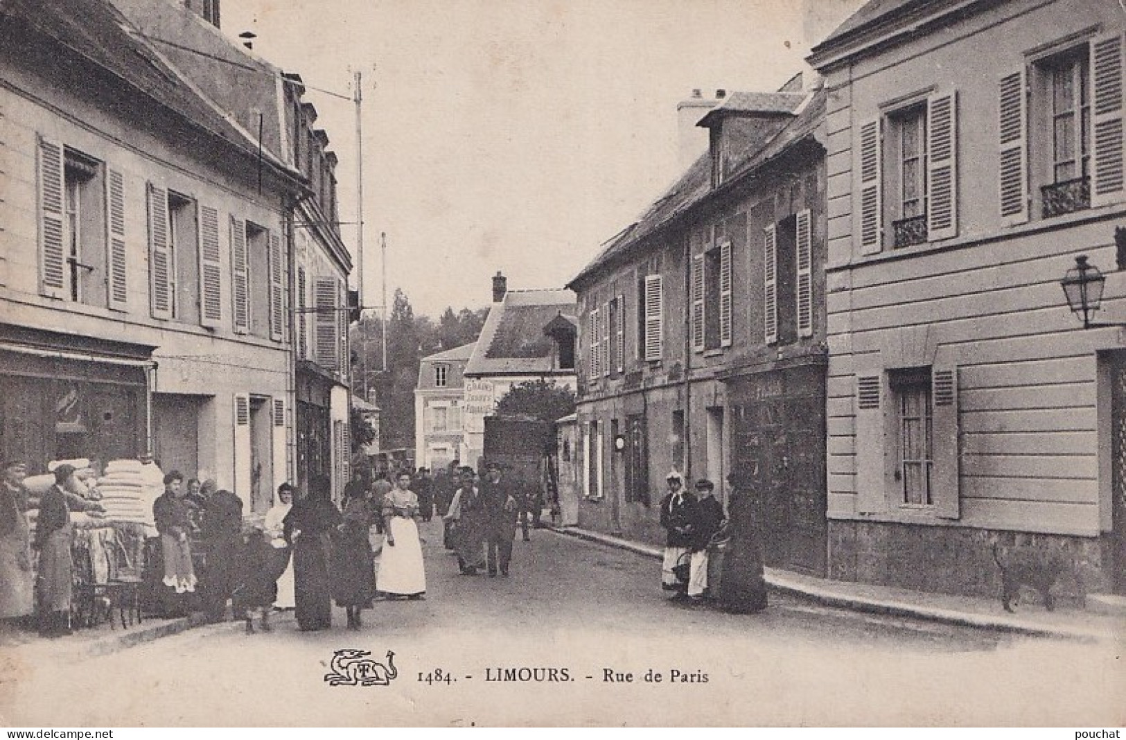 A24-91) LIMOURS - RUE DE PARIS - ANIMEE - HABITANTS - ( 2 SCANS ) - Limours