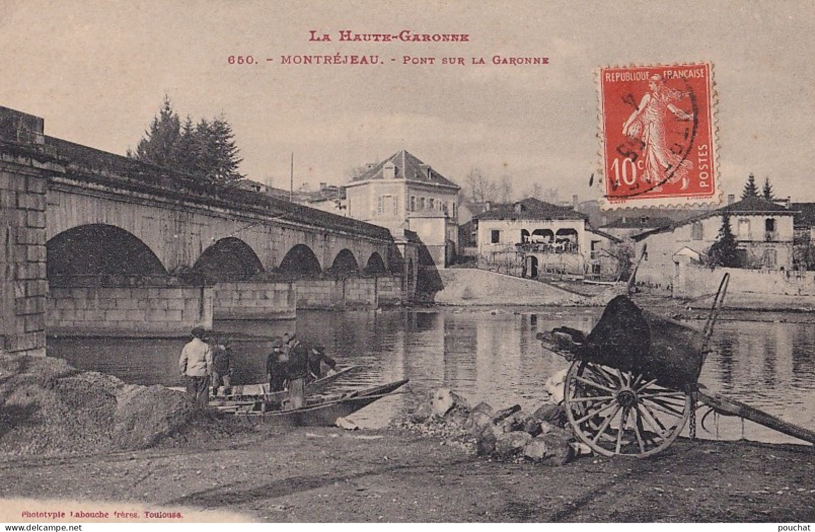 A30-31) MONTREJEAU (HAUTE GARONNE) PONT SUR LA GARONNE - ANIMATION SUR LA BERGE   - Montréjeau