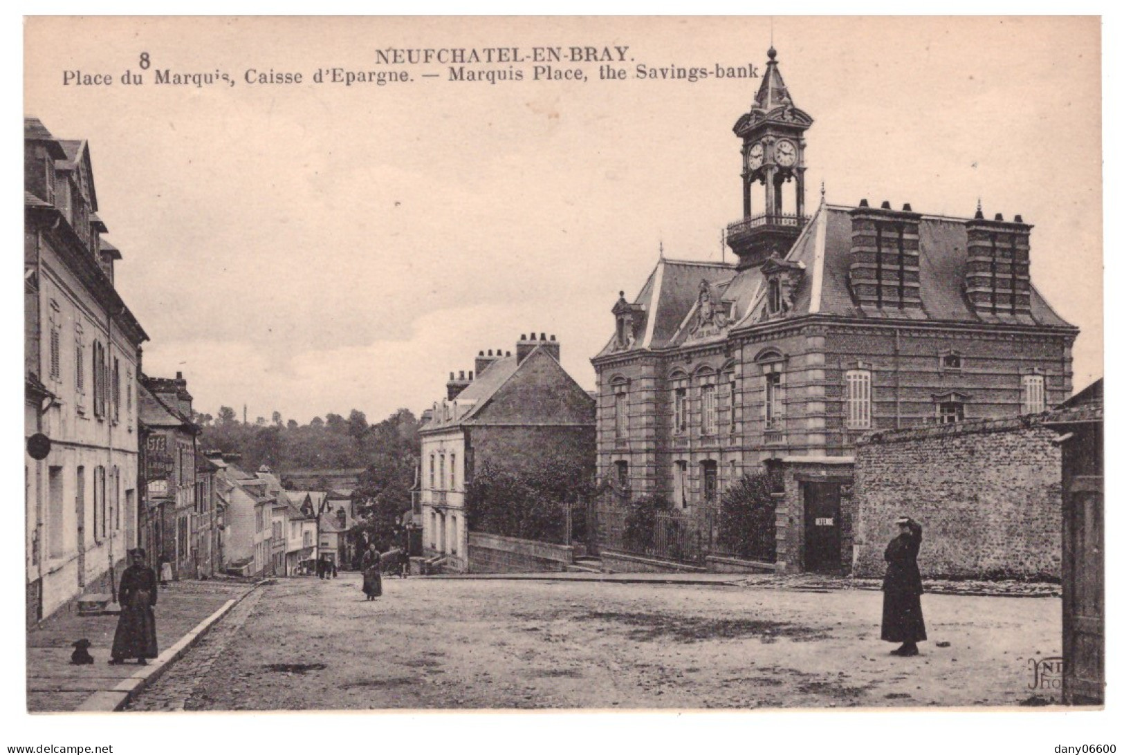 NEUFCHATEL EN BRAY - Place Du Marquis, Caisse D'Epargne (carte Animée) - Neufchâtel En Bray