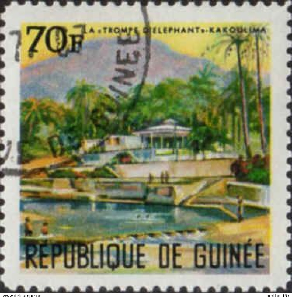 Guinée (Rep) Poste Obl Yv: 326/329 Paysages Divers (TB Cachet Rond) - Guinée (1958-...)