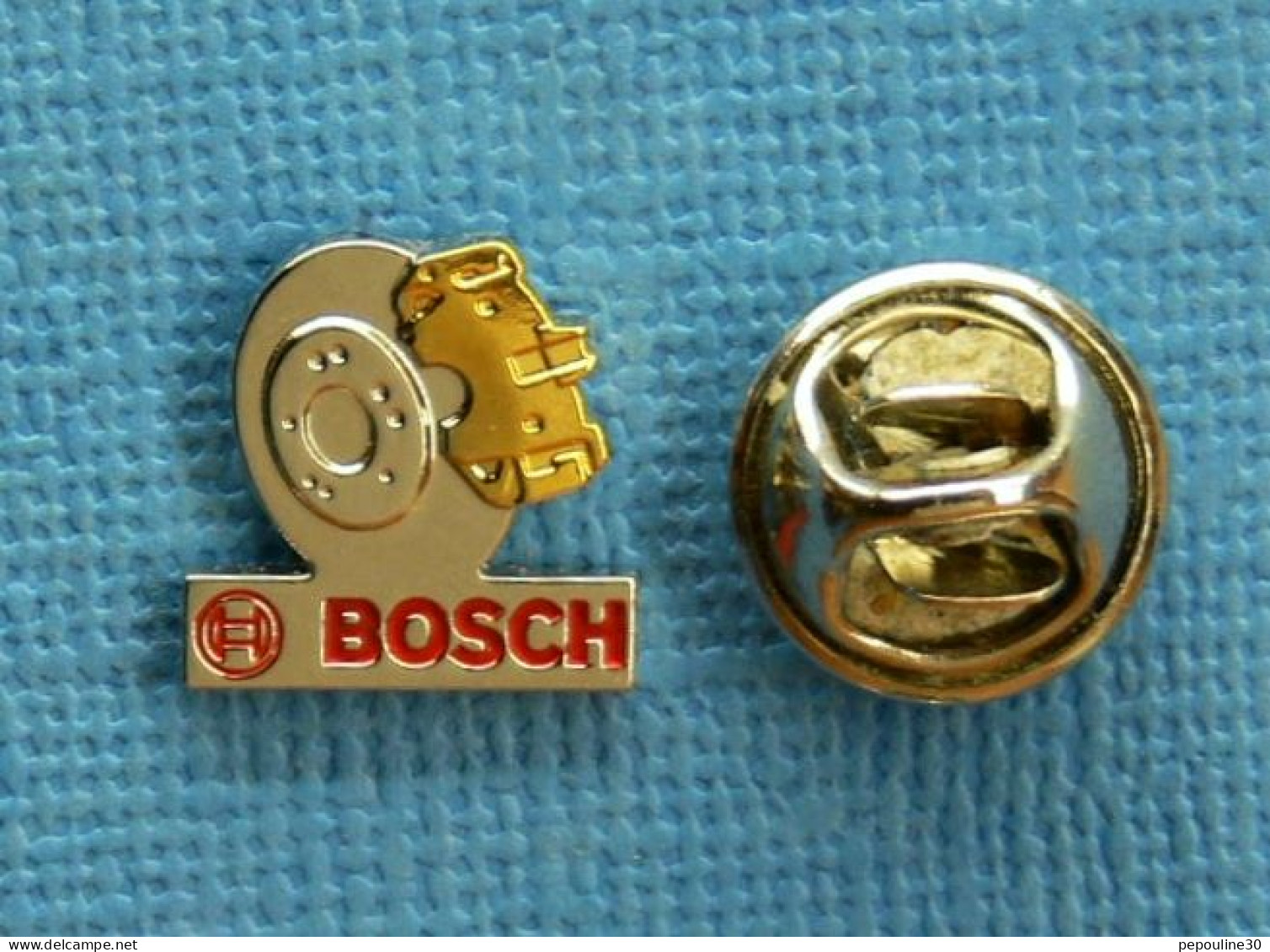 1 PIN'S /  ** PIÈCES AUTO " BOSCH " DISQUE ET ÉTRIER DE FREIN ** - Autres & Non Classés